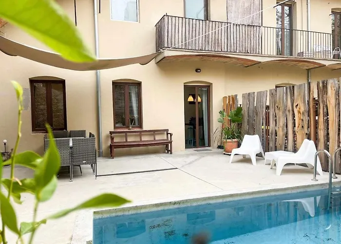 Aptw Pool In Heart Of Old Town Apartman *