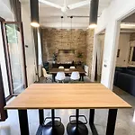 Aptw Pool In Heart Of Old Town Apartman Girona