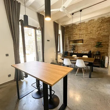 Aptw Pool In Heart Of Old Town Apartmán *