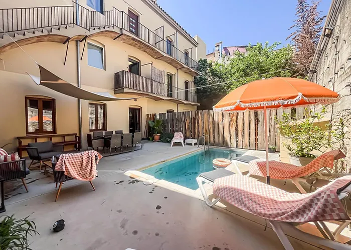 Апартаменты Aptw Pool In Heart Of Old Town